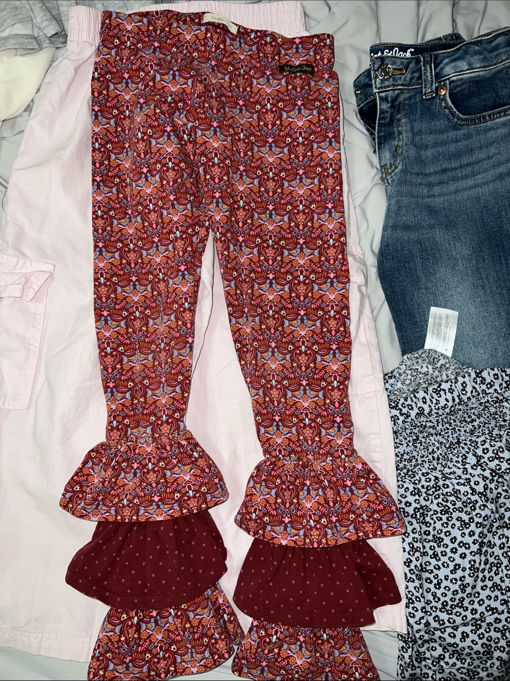 Girls 5 items - Picture 8 of 11